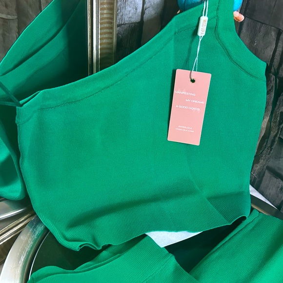 Green Ribbed 2PC Workout Set - Picture 2 of 11